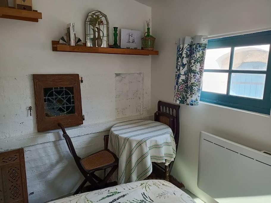 L'Atelier-Chambrette Dans Le Jardin Avec Salle De Bains, Sans Cuisine Trôo Exterior foto